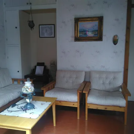 Du Guest house 3*
